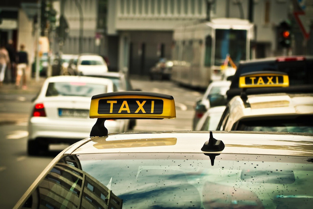 aplikacja do zamawiania taxi